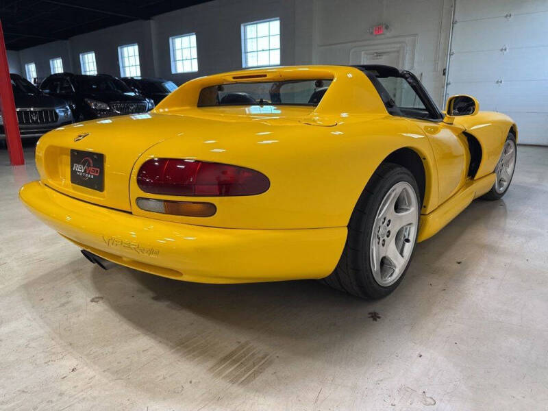2001 Dodge Viper RT/10