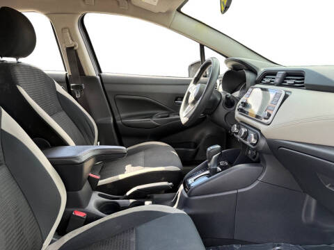 2020 Nissan Versa SV