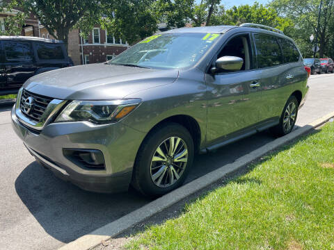 2017 Nissan Pathfinder for sale at Apollo Motors INC in Chicago IL