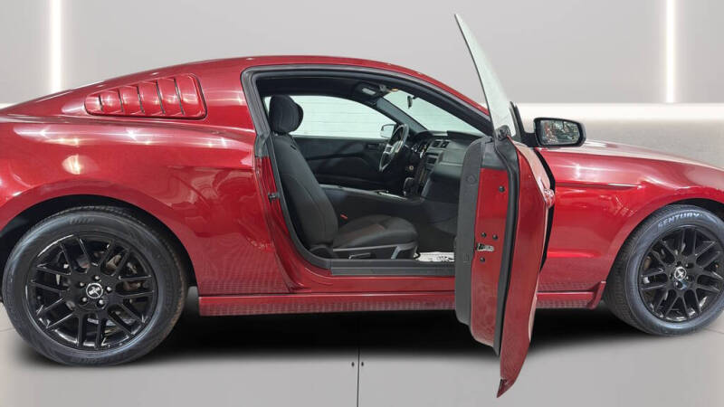 2014 Ford Mustang V6