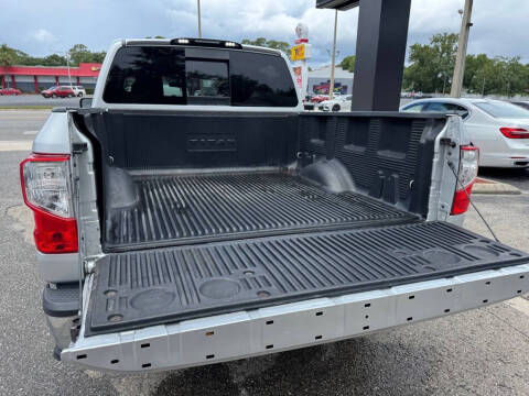 2018 Nissan Titan SV