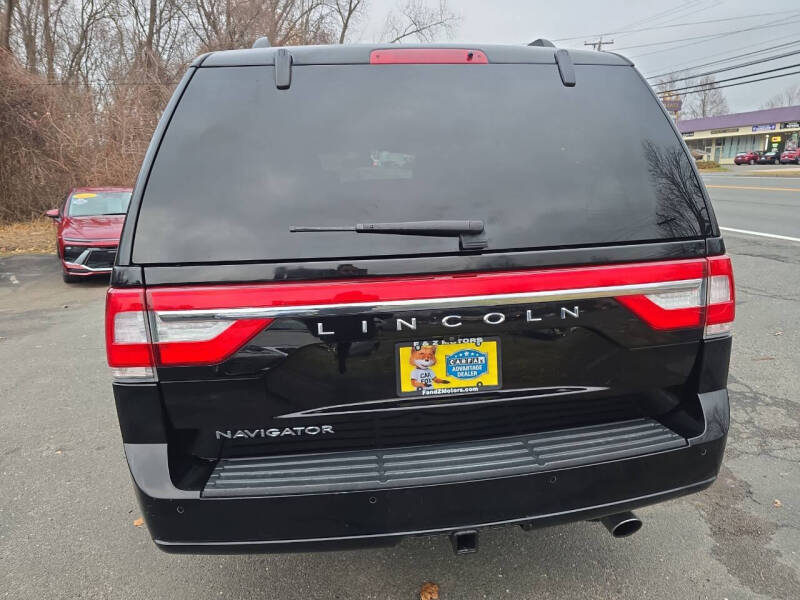 2017 Lincoln Navigator Select