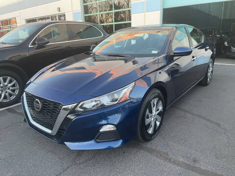 2021 Nissan Altima for sale at Best Auto Group in Chantilly VA