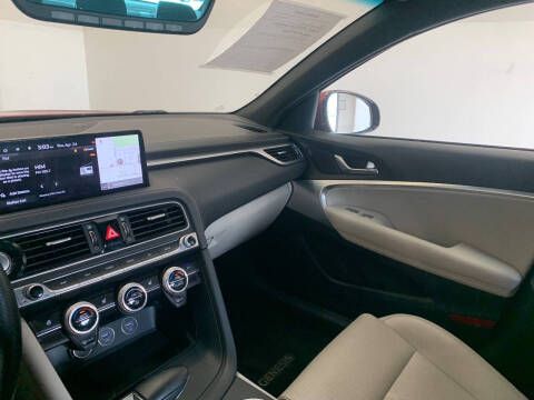 2023 Genesis G70 2.0T