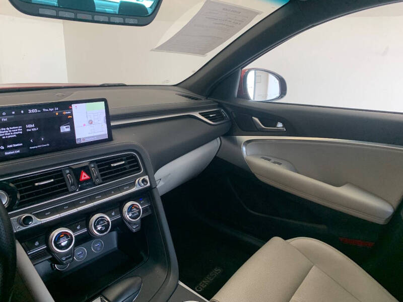 2023 Genesis G70 2.0T