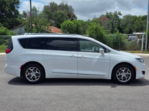 2018 Chrysler Pacifica Limited