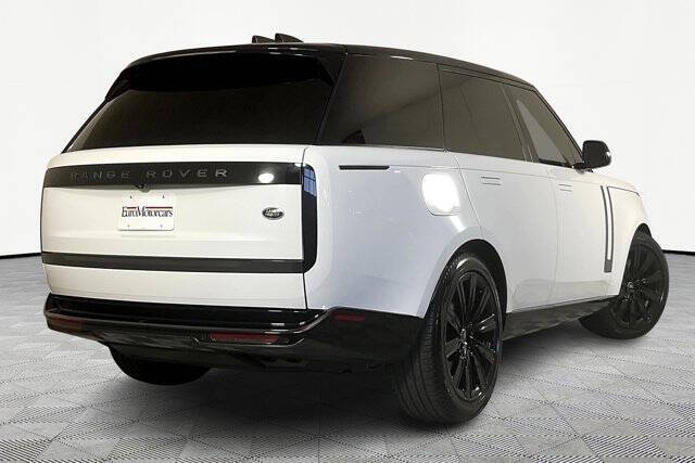 2023 Land Rover Range Rover P530 SE