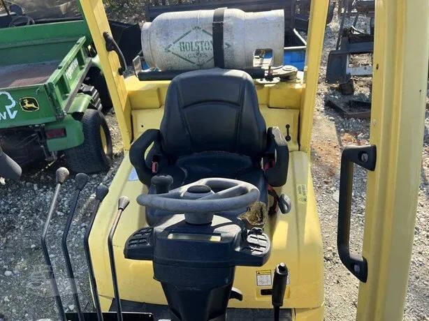 2016 HYSTER S80FTBCS