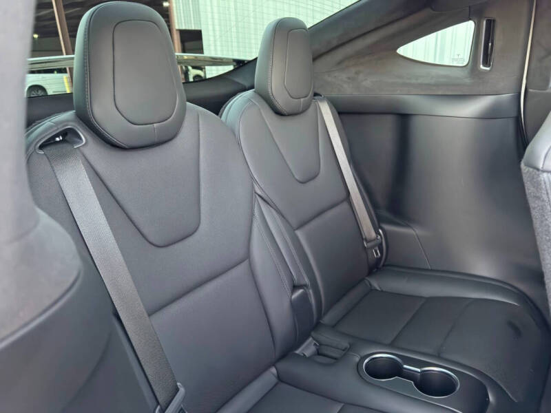 2023 Tesla Model X Standard Range