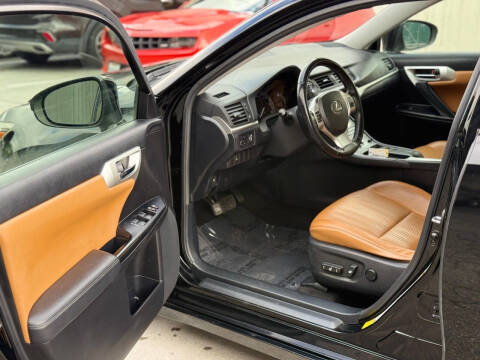 2011 Lexus CT 200h Premium