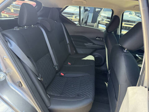 2023 Nissan Kicks SV