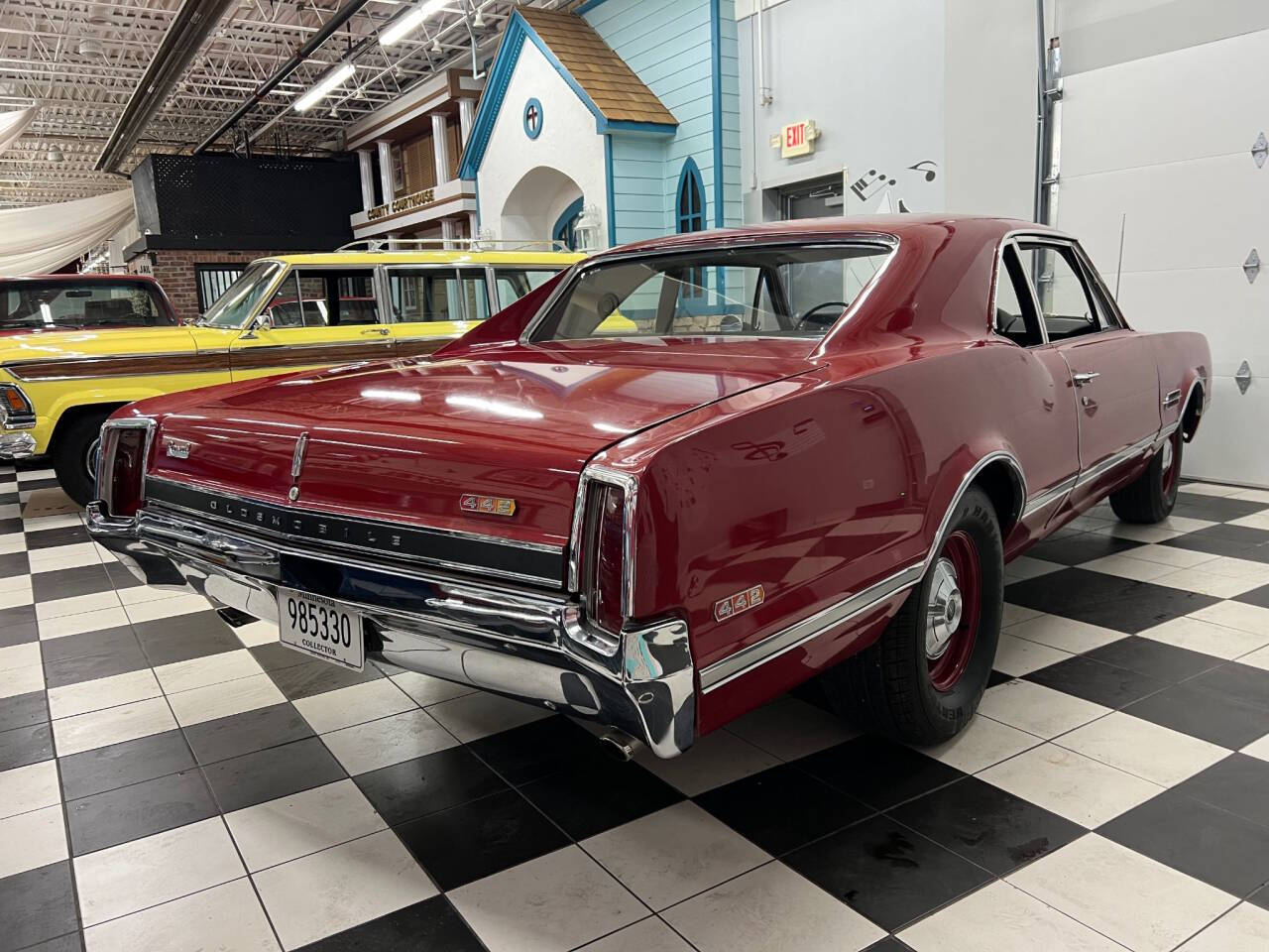 1966 Oldsmobile Cutlass 2