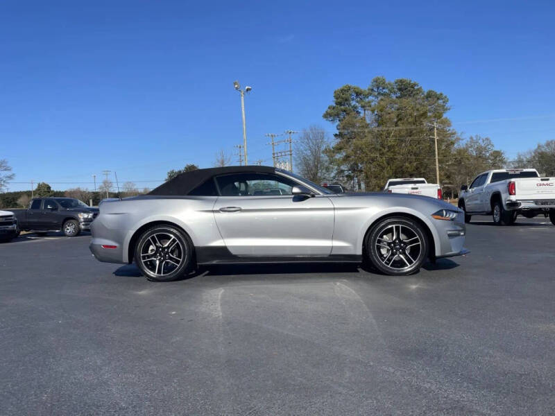 2022 Ford Mustang EcoBoost Premium