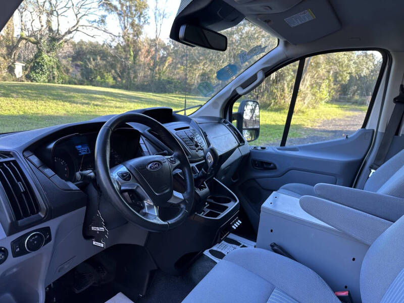 2016 Ford Transit Base photo 12