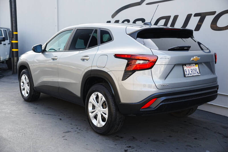 2024 Chevrolet Trax LS