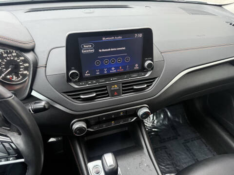 2020 Nissan Altima 2.5 SR