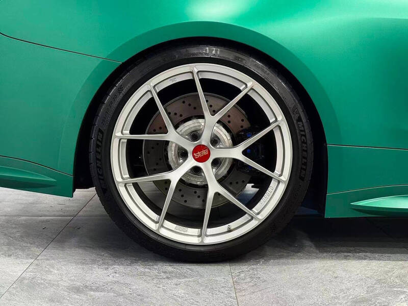 2025 BMW M4 CS
