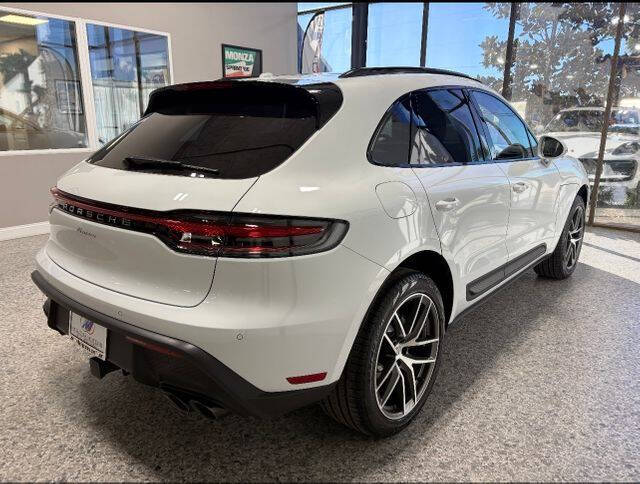 2023 Porsche Macan