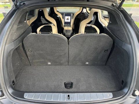 2016 Tesla Model X P90D