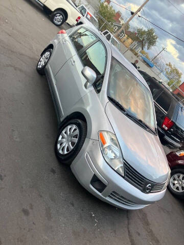 2009 Nissan Versa 1.8 S