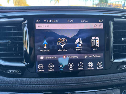 2020 Chrysler Pacifica Limited 35th Anniversary