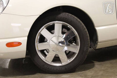 2002 Ford Thunderbird Deluxe