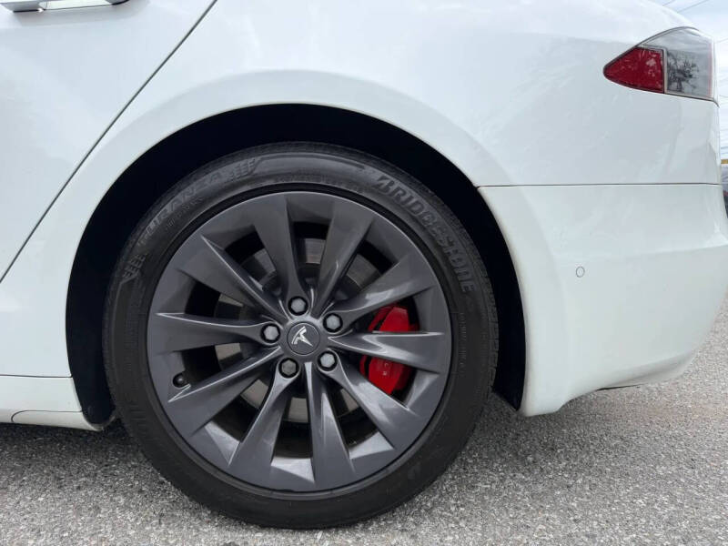 2020 Tesla Model S Performance