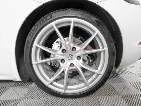 2019 Porsche 718 Cayman