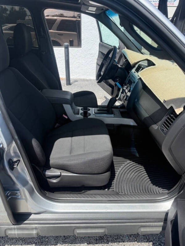 2009 Ford Escape XLT
