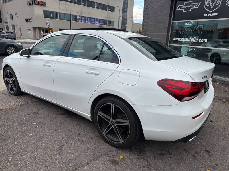 2019 Mercedes-Benz A-Class A 220