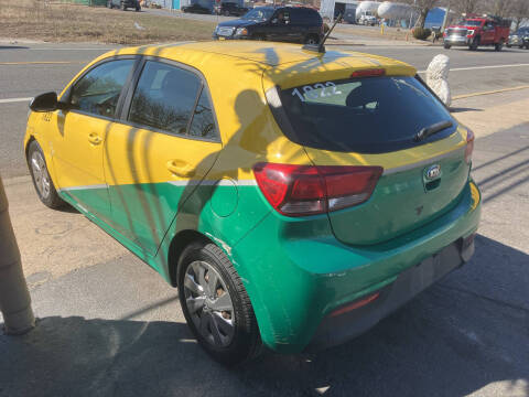 2018 Kia Rio 5-Door LX