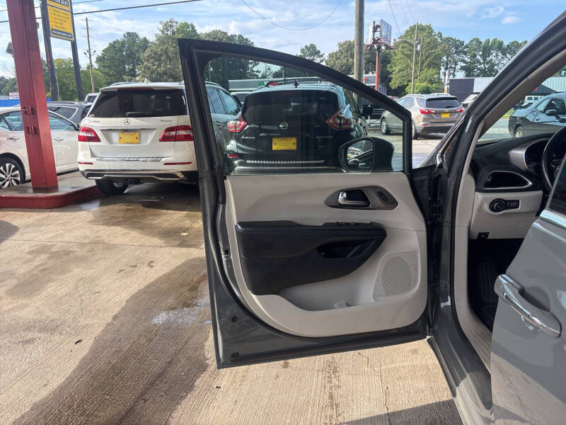 2021 Chrysler Pacifica Hybrid Touring L