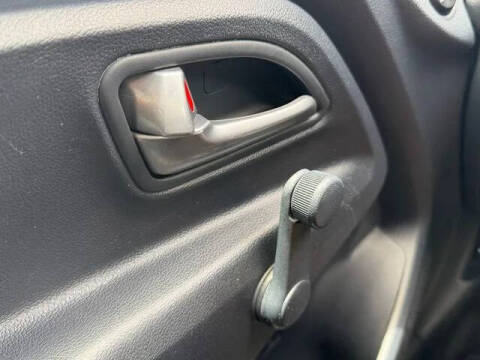 2013 Kia Rio 5-Door LX
