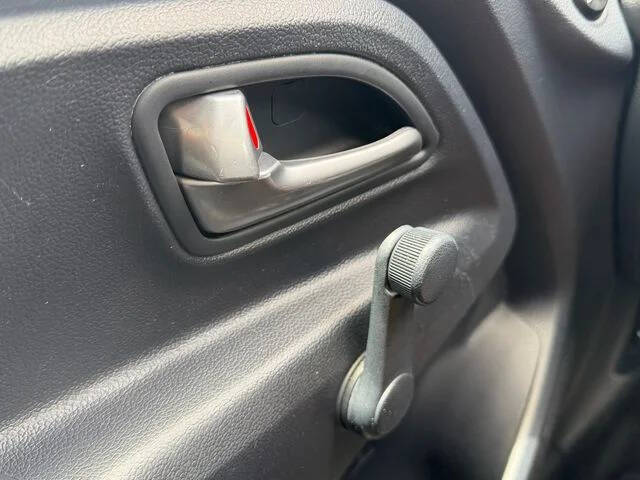 2013 Kia Rio 5-Door LX