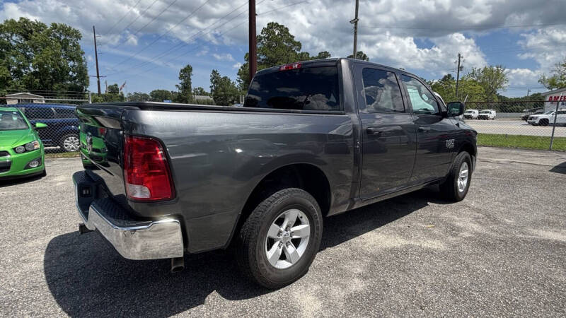 2022 RAM 1500 Classic SLT