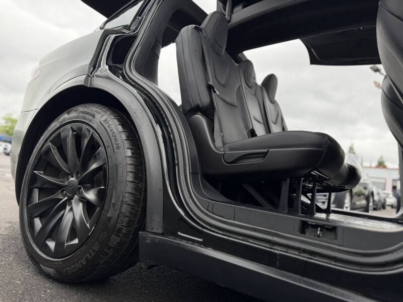 2020 Tesla Model X