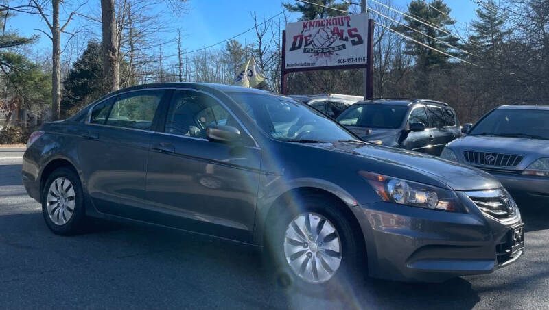 2011 Honda Accord LX's photo