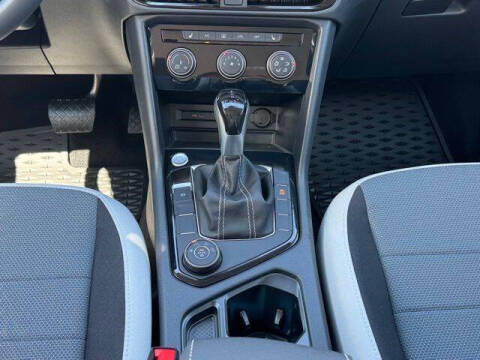 2025 Volkswagen Taos S 4Motion