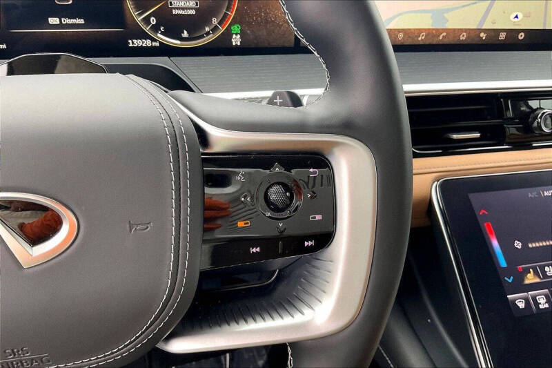 2025 Infiniti QX80 Sensory