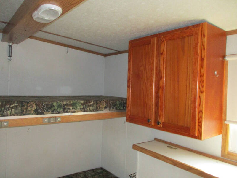 2008 ICE CASTLE 17' FISH HOUSE