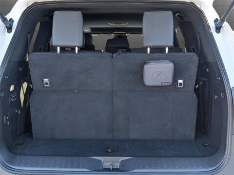 2022 Lexus LX 600 Luxury