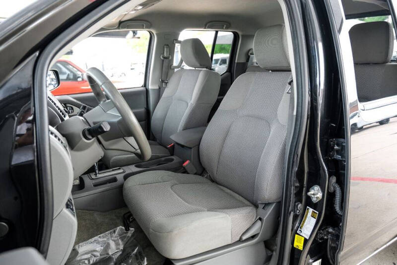 2018 Nissan Frontier SV
