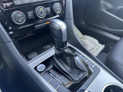 2022 Volkswagen Passat SE