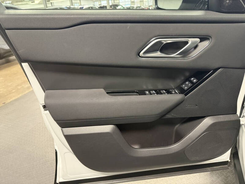 2024 Land Rover Range Rover Velar P250 Dynamic SE