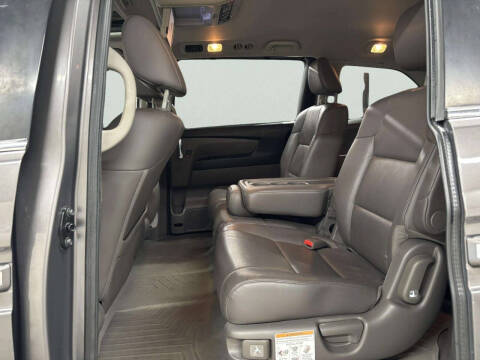 2014 Honda Odyssey EX-L w/DVD