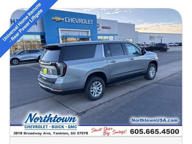 2026 Chevrolet Suburban LT