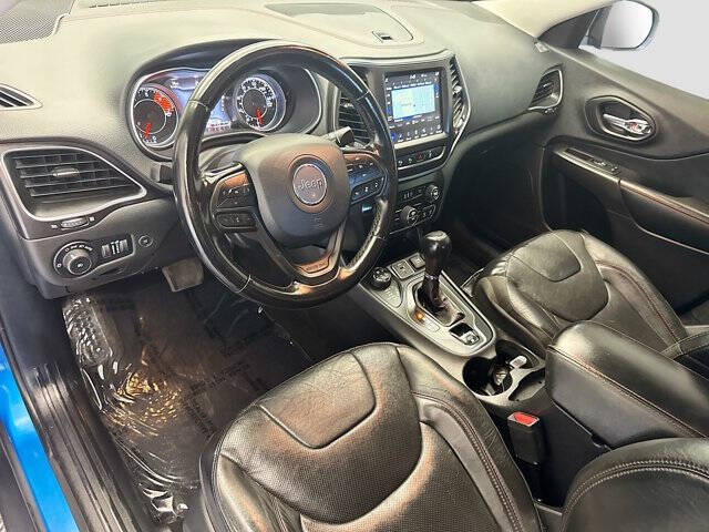 2020 Jeep Cherokee Trailhawk