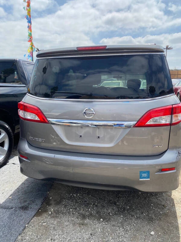 2012 Nissan Quest