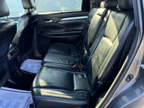 2016 Toyota Highlander XLE