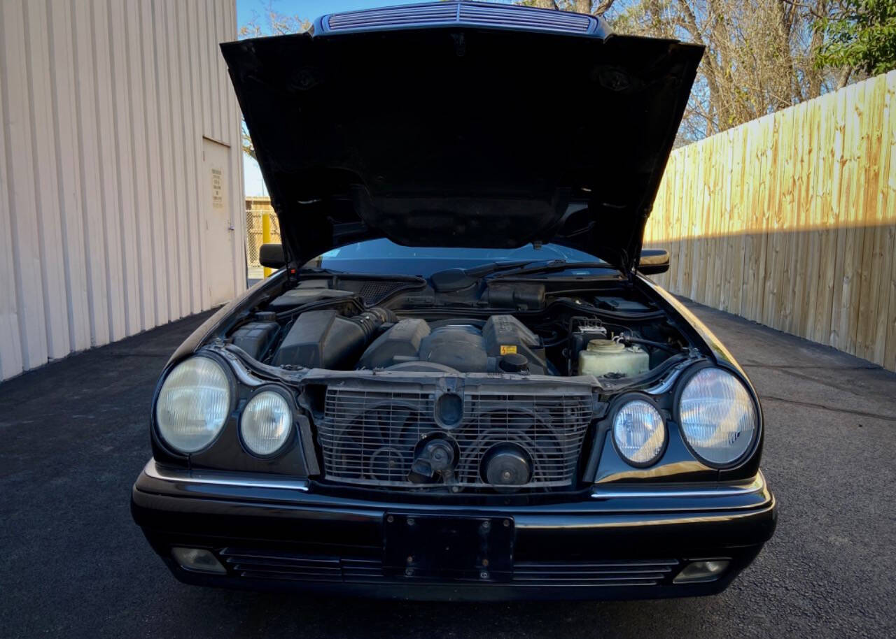 1998 Mercedes-Benz E-Class 11